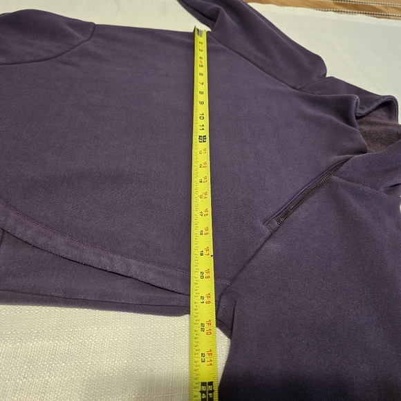 Women's Athleta cozy Karma Asymmetrical pullover sweatshirt/ sweater Sz L - Picture 8 of 16